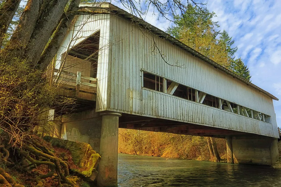 Crawfordsville Bridge (47458956682) — Linn, United States