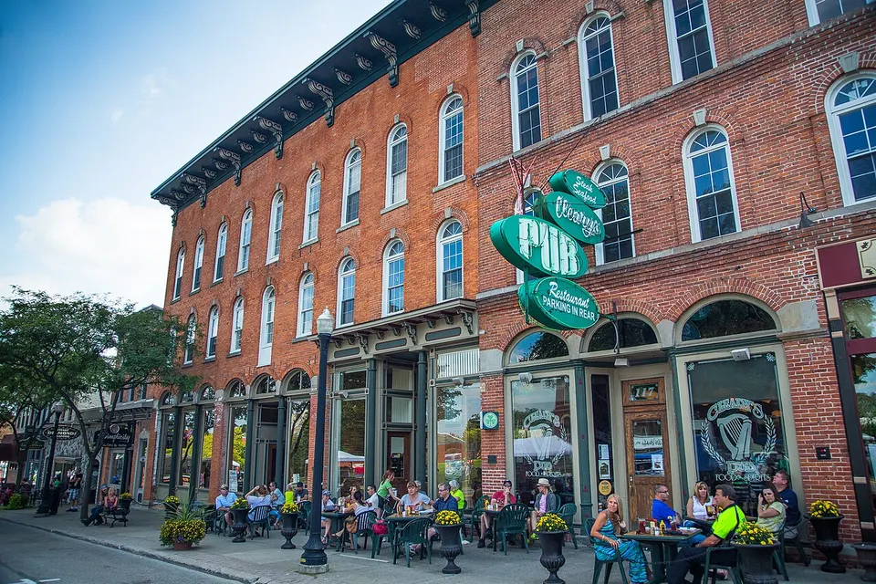 Cleary Pub Grand River Patio — Livingston, United States