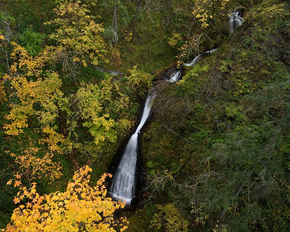 Shepperd's Dell Falls October 2019 — Multnomah, United States