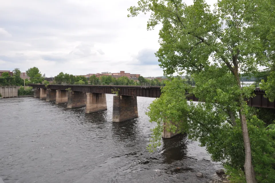 ChicopeeMA CTRiver SpringfieldTerminalRRBridge — Hampden, United States