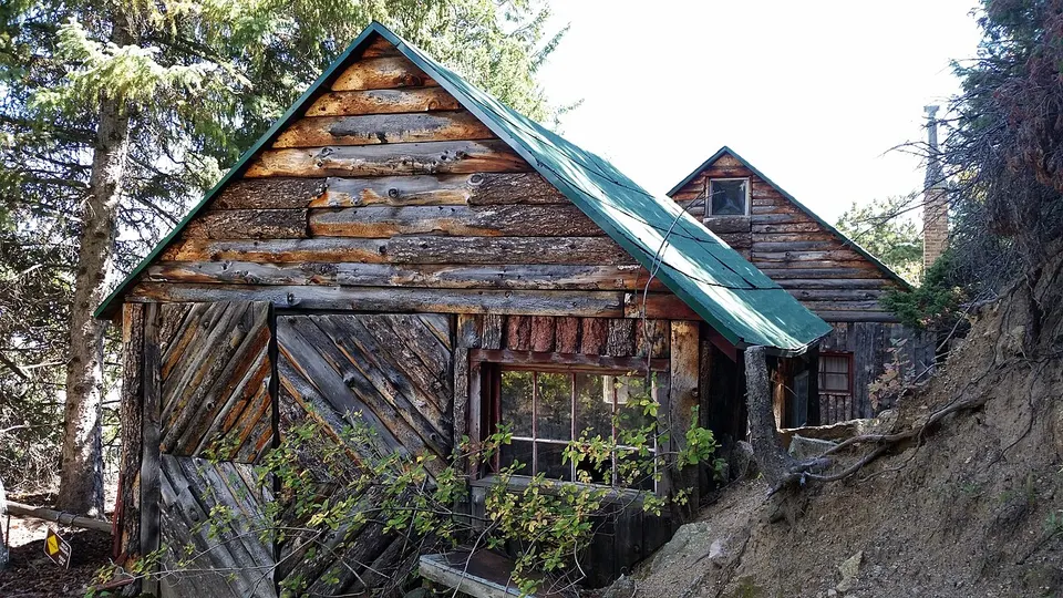Snowbound Mine Living Quarters & Office — Boulder, United States