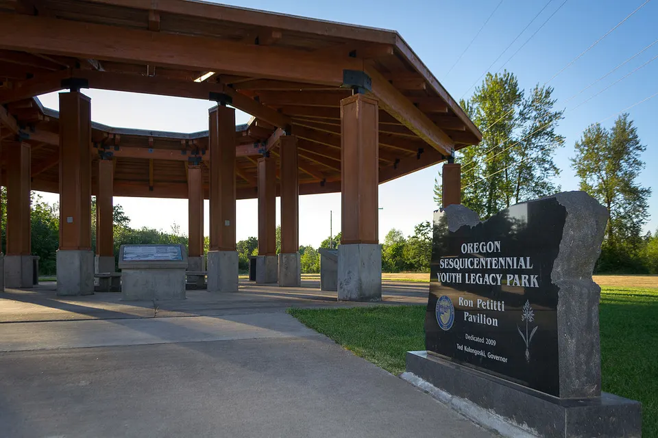 Ron Petitti Pavilion (Creswell, Oregon) — Lane, United States