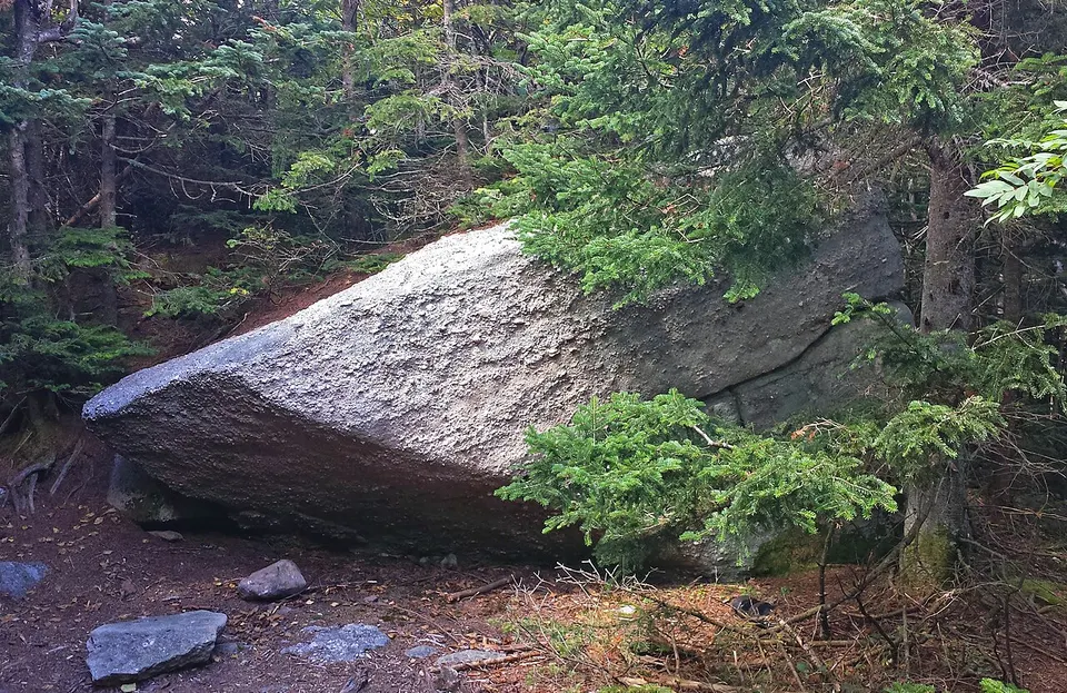 Peekamoose Mountain summit rock — Ulster, United States