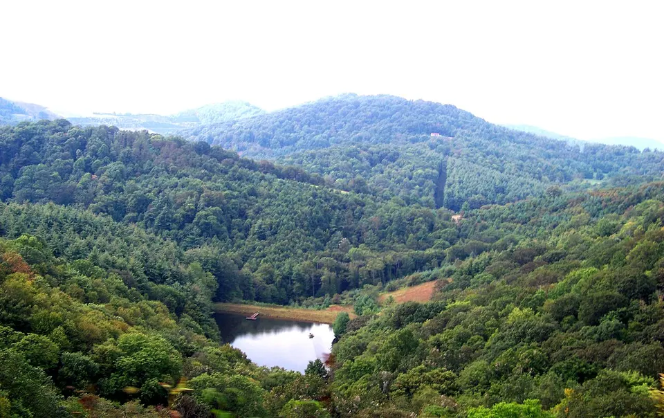 Lake in the Hills - panoramio — Alleghany, United States