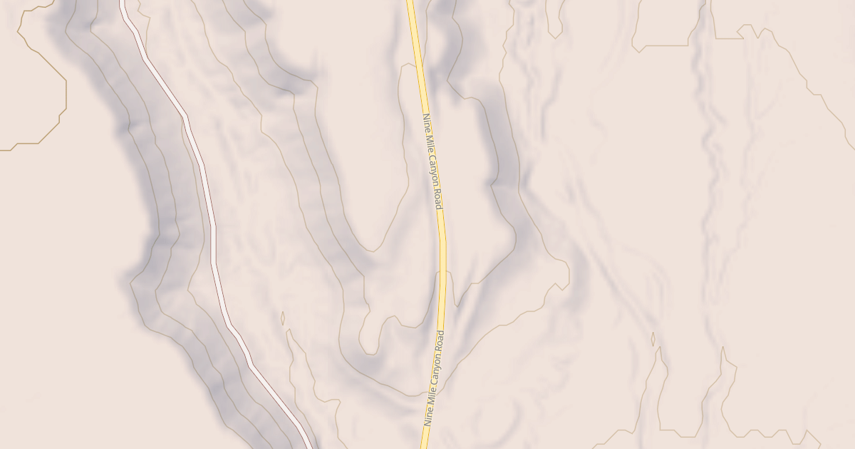 Map preview of BLM National GTLF Public Motorized Roads b7743de6-20be-4b5c-ad3b-30624251d98c