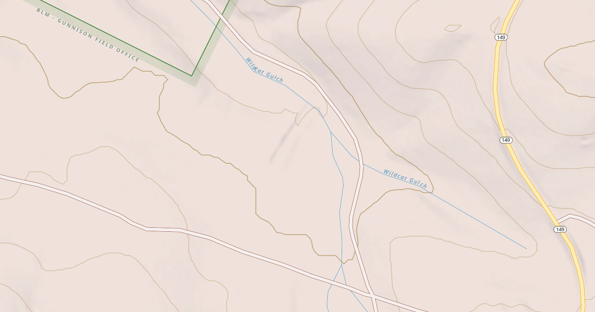 Map preview of BLM National GTLF Public Motorized Roads 2fa2a4c5-6c9d-4480-8e88-8ee81a67d426