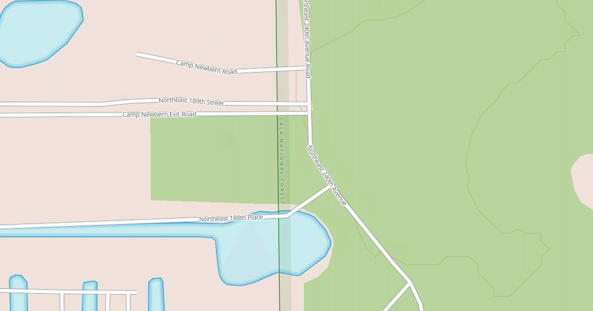 Map preview of USFS Motor Vehicle Use Map Roads {20A0129F-0C3A-4E57-84B0-C5905245F18F}
