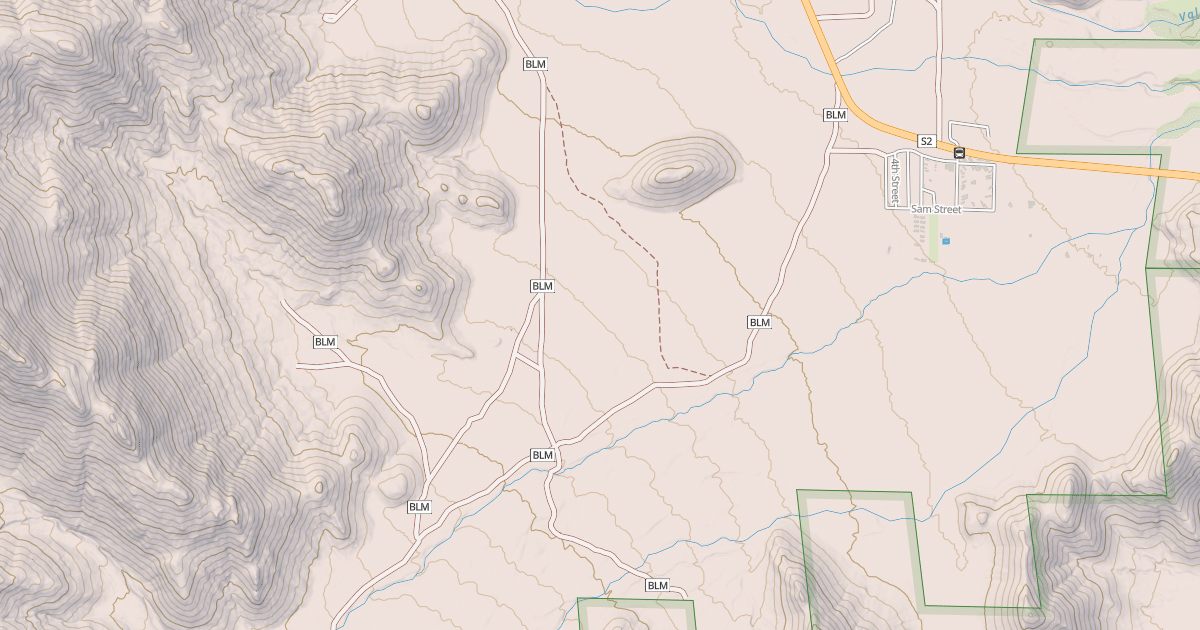 Map preview of BLM National GTLF Public Motorized Roads 716a3d9a-2d5f-45eb-8388-5ffa3cc1cd2b