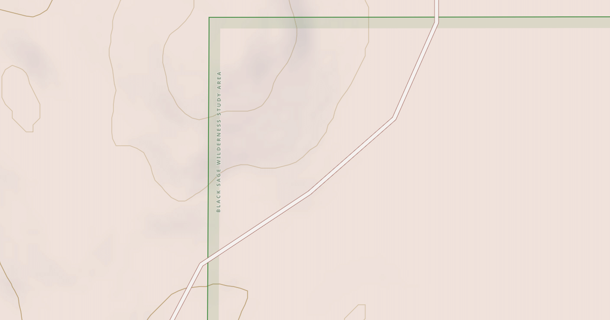 Map preview of BLM National GTLF Public Motorized Roads 8db97c9f-5a42-4118-88fe-05773b8cecd2