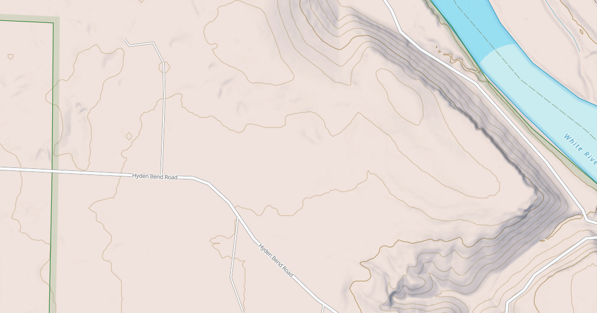 Map preview of USFS Motor Vehicle Use Map Roads {4526F948-FF3A-4446-9B25-0E942B43CC4E}