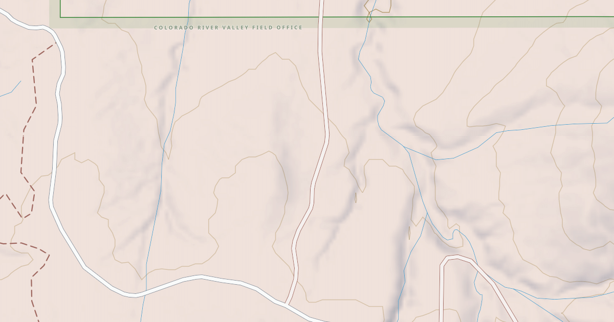 Map preview of BLM National GTLF Public Motorized Roads 629e93ff-08d6-40e3-9102-4976035e2560