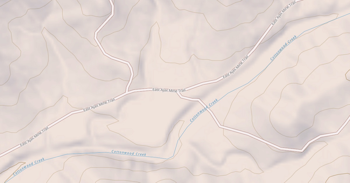 Map preview of BLM National GTLF Public Motorized Roads 272bf700-31c3-4e49-8b4c-64beb894a6fc
