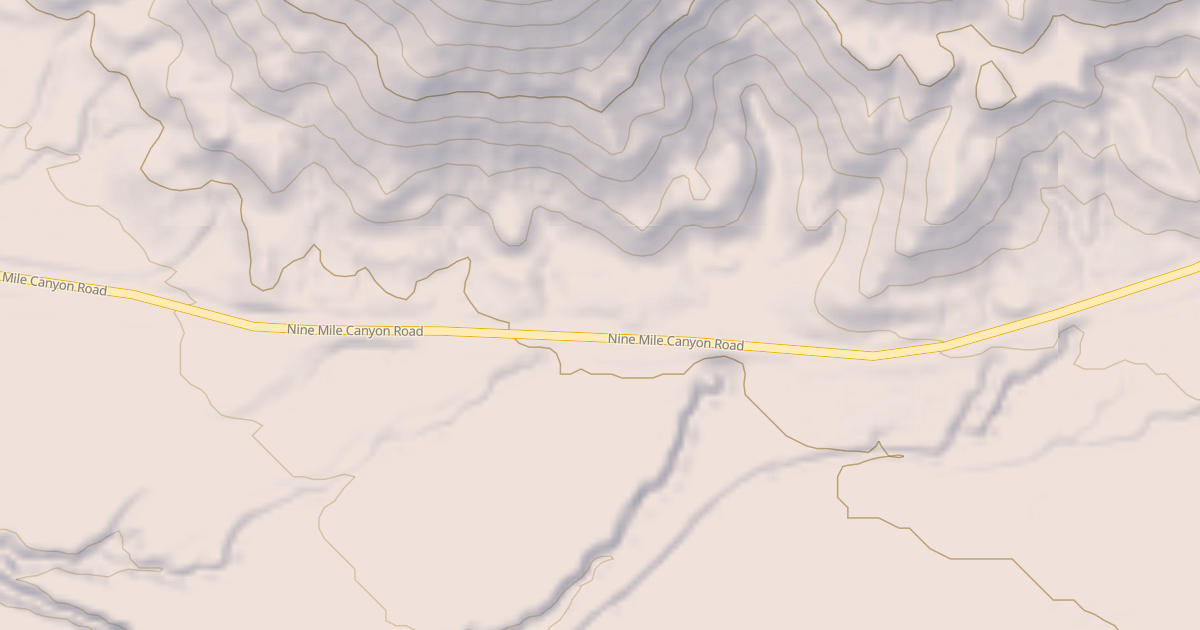 Map preview of BLM National GTLF Public Motorized Roads 8fc3e165-3d40-4a8e-83fb-d46d8754c377