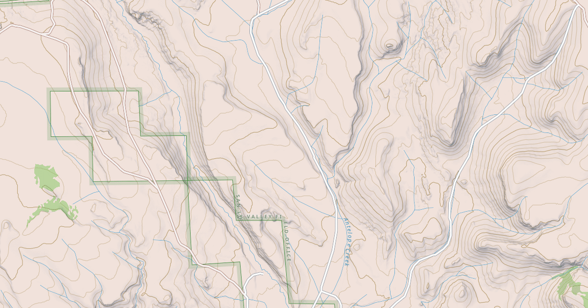 Map preview of BLM National GTLF Public Motorized Roads 6d0838bd-e64f-44e6-95b3-eb7f87309430