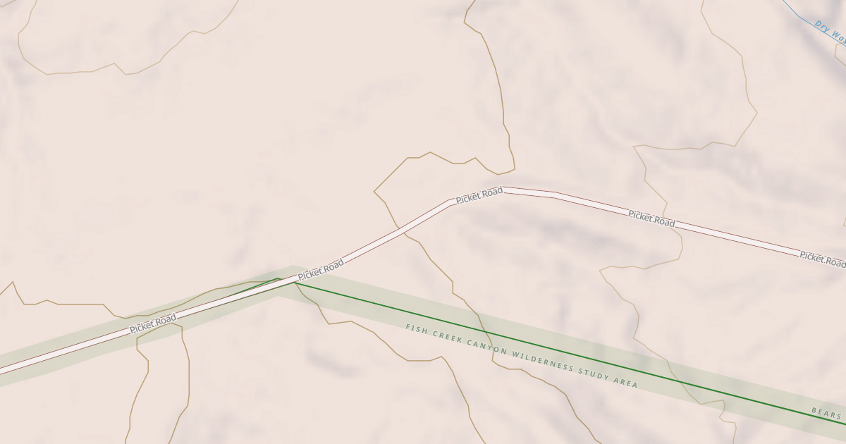 Map preview of BLM National GTLF Public Motorized Roads 0e6ef0a9-695b-4371-a92c-742a7c694d96
