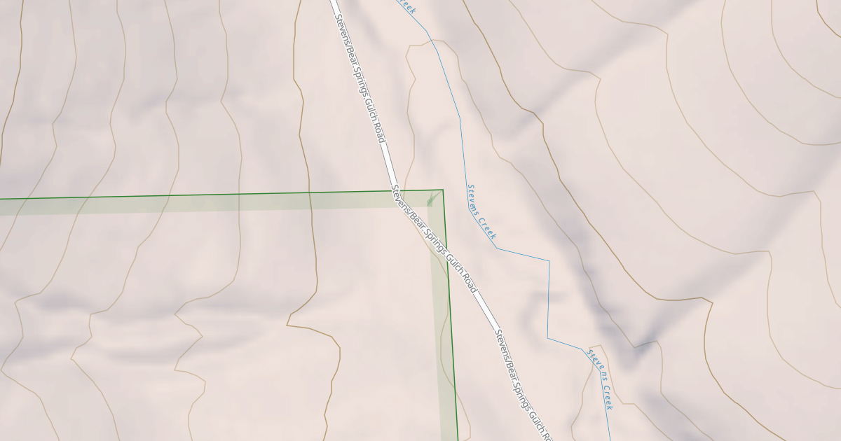 Map preview of BLM National GTLF Public Motorized Roads 26db22ff-1221-41ea-b777-04121a6bee26
