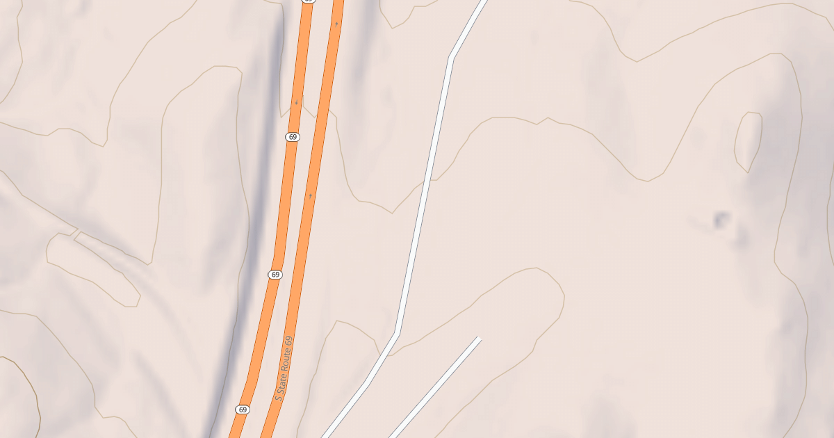 Map preview of BLM National GTLF Public Motorized Roads 17ef2db9-80aa-482e-b828-e4a1a508942f