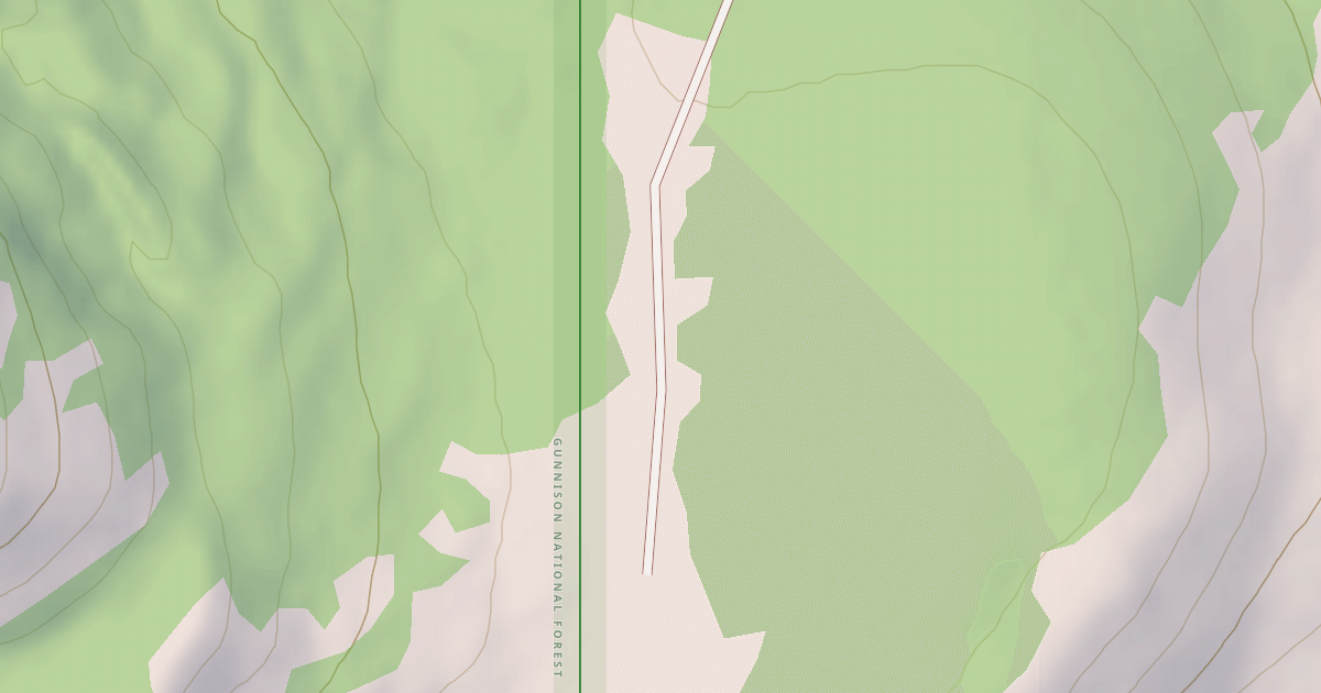 Map preview of BLM National GTLF Public Motorized Roads 38099962-ba58-4857-80ae-3cfac76effb8