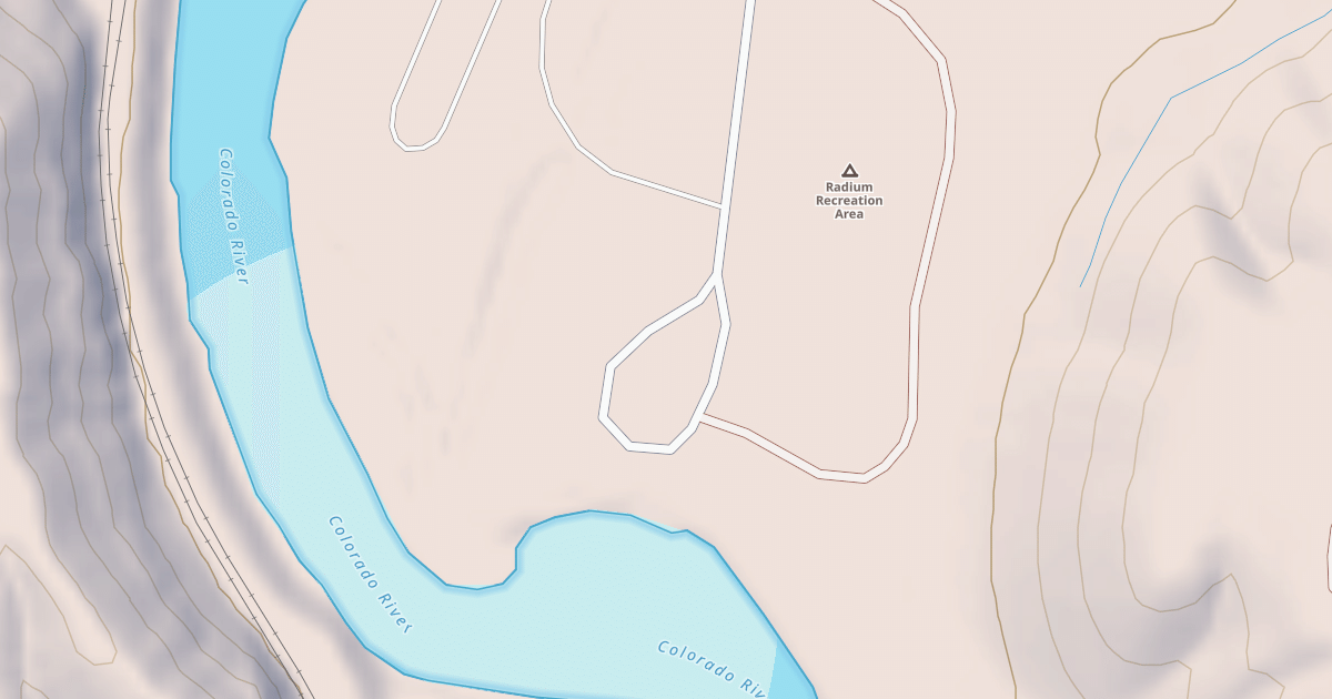 Map preview of BLM National GTLF Public Motorized Roads 5690bfda-b8da-48e9-8611-4aaf4d4bf742