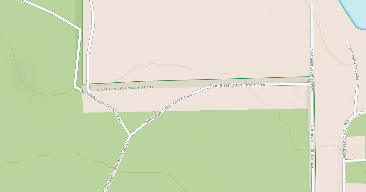 Map preview of USFS Motor Vehicle Use Map Roads {2C4AD5B3-4088-4152-A6A4-A61CDBF7F510}