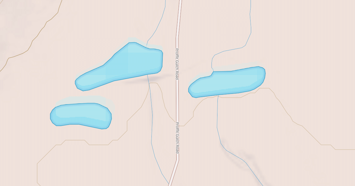 Map preview of BLM National GTLF Public Motorized Roads 12aa19d9-5f7e-48ac-a0ce-c9a5cb5f33db