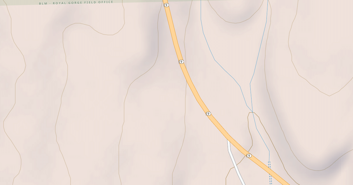 Map preview of BLM National GTLF Public Motorized Roads 63644d42-78cd-44ac-85b3-9c4b87a678af