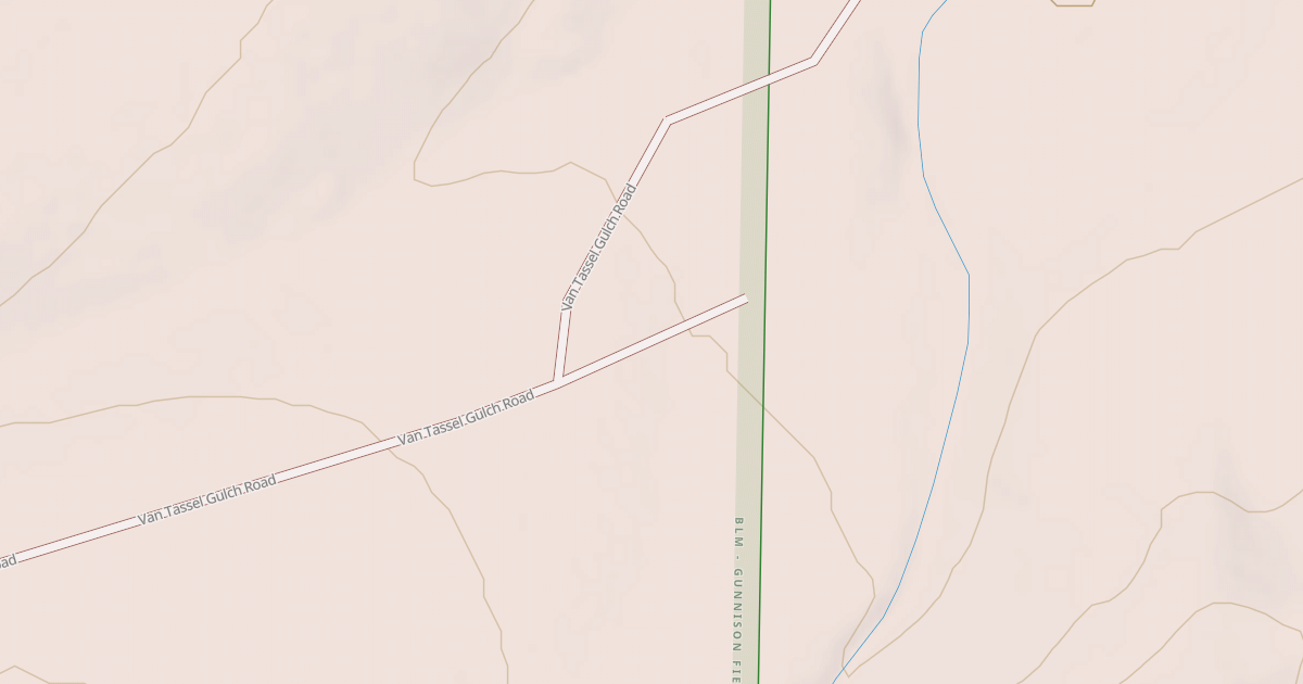 Map preview of BLM National GTLF Public Motorized Roads 595deba5-aa6b-4da3-8b48-98a89bbc12d1