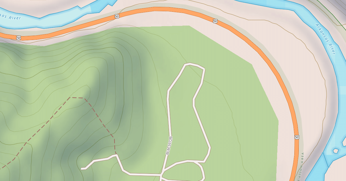 Map preview of BLM National GTLF Public Motorized Roads c62cee77-e213-4068-a5c9-36860d18abb7