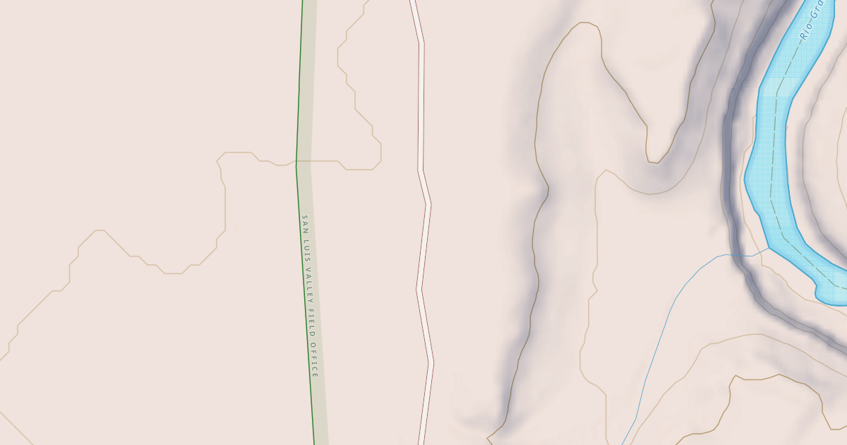 Map preview of BLM National GTLF Public Motorized Roads 80226264-396d-4614-b4f2-9b0ce0efb9e2