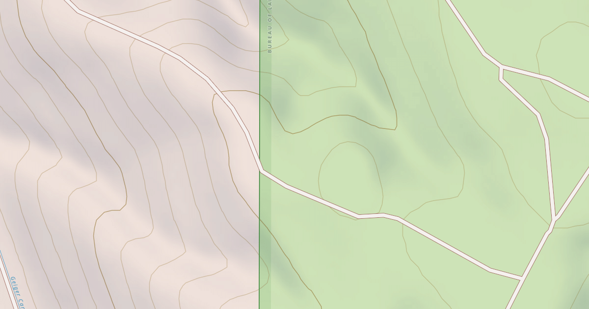 Map preview of BLM National GTLF Public Motorized Roads 6a31f316-3c45-4449-9536-ee366057e5e0