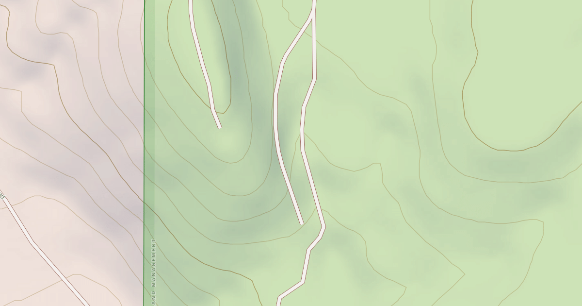 Map preview of BLM National GTLF Public Motorized Roads 6ffb34b1-8479-4761-8e1e-c9d340ab8d12