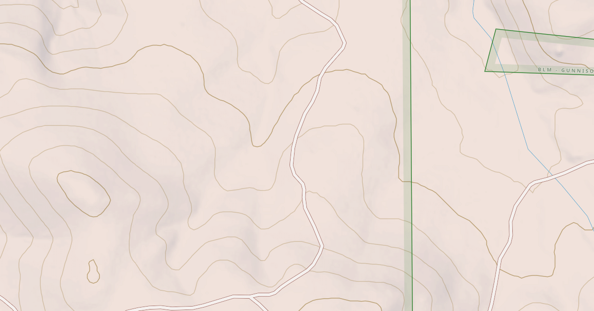 Map preview of BLM National GTLF Public Motorized Roads 4f4d720d-8366-4bb7-9c54-229354be3cb2