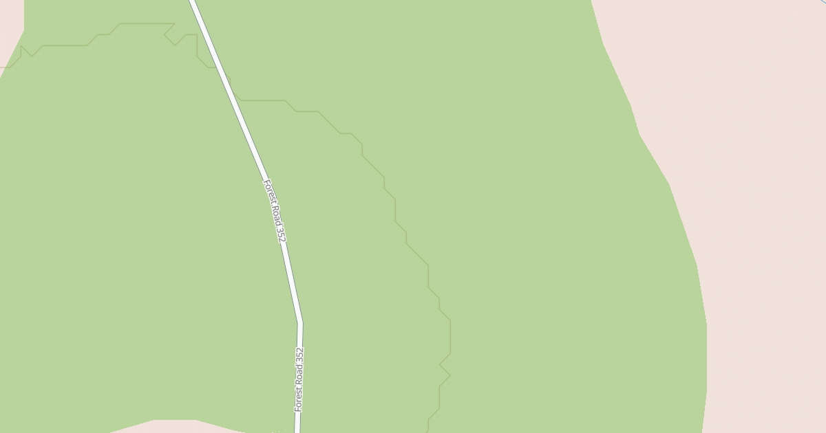 Map preview of USFS Motor Vehicle Use Map Roads {7DDBC3DE-287E-47AB-9D8E-5B62972739CA}