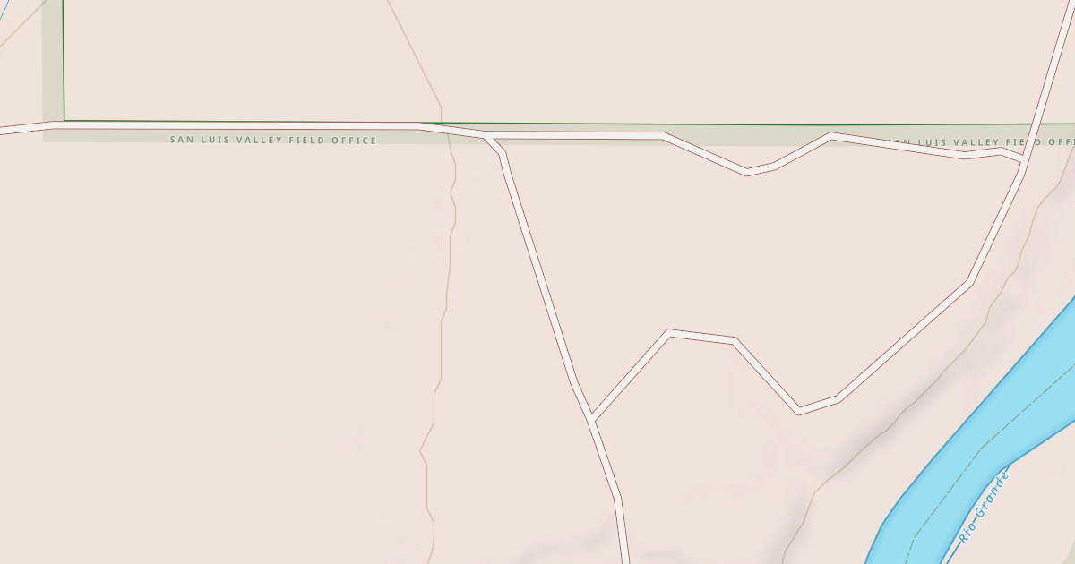 Map preview of BLM National GTLF Public Motorized Roads 64999675-b6fc-4542-81ee-0d56568a24e1