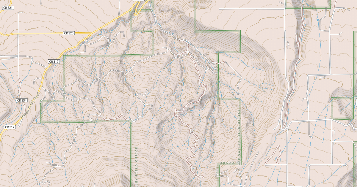 Map preview of BLM National GTLF Public Motorized Roads 0e4dd8b1-1cd1-48aa-ac1d-963eae387e6a
