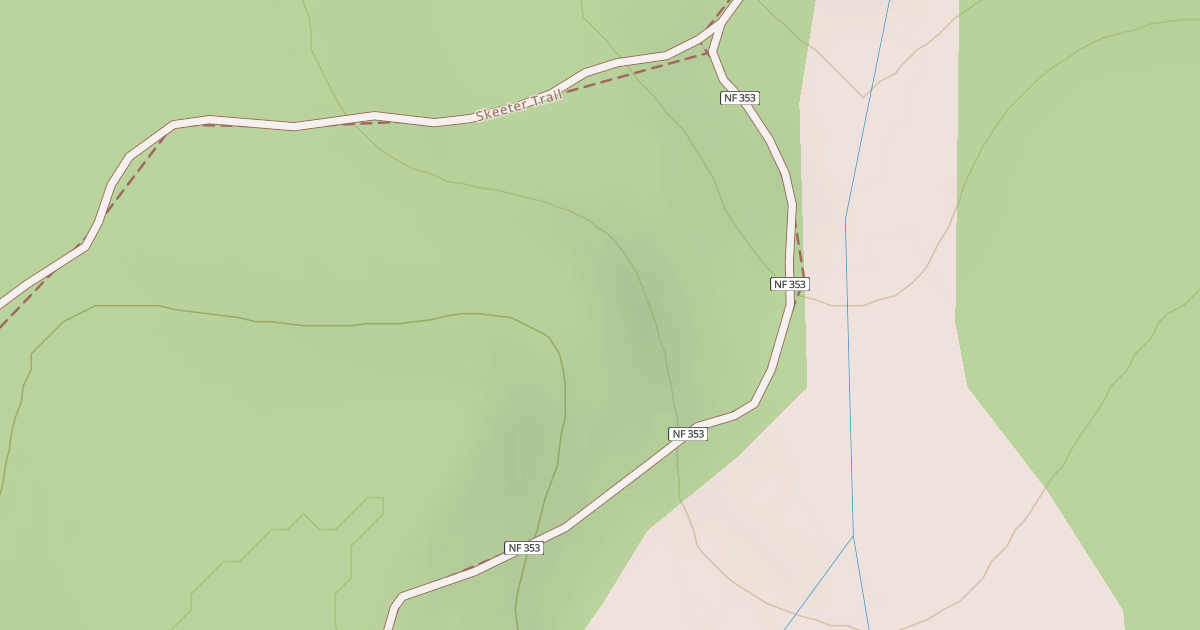 Map preview of USFS Motor Vehicle Use Map Roads {CFC8184F-06F4-4E6A-96D6-89B5528DFDF6}