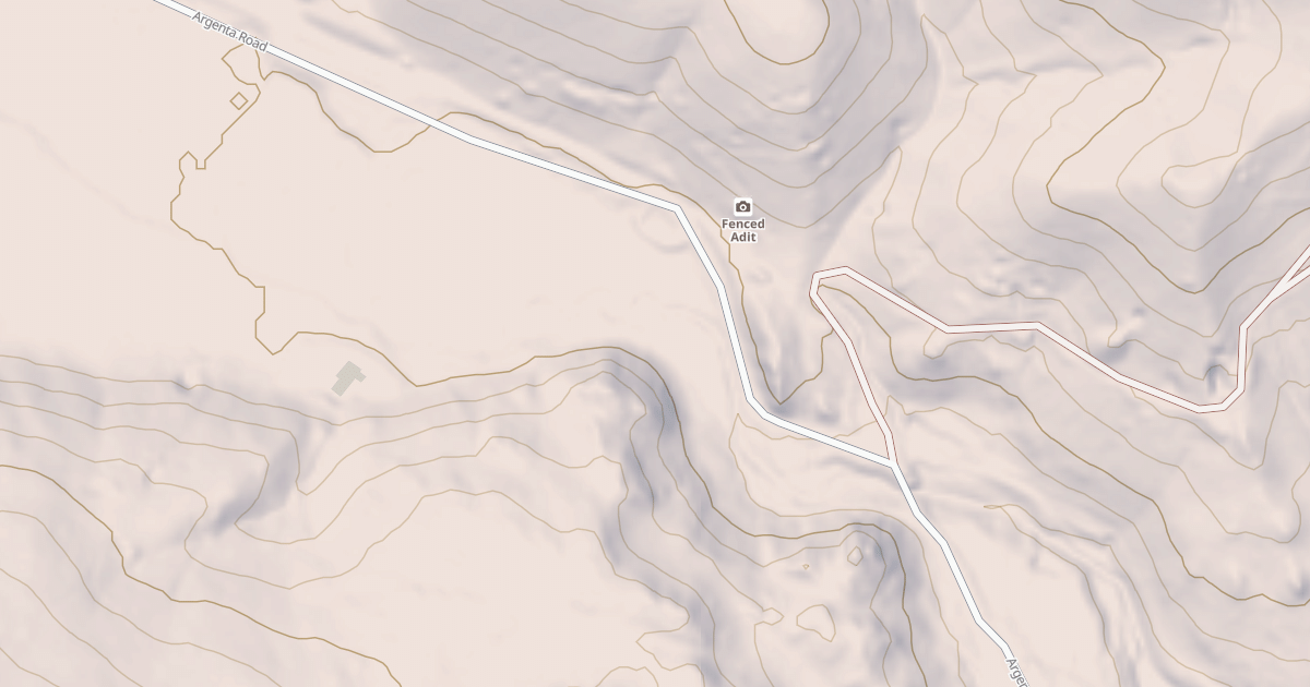 Map preview of BLM National GTLF Public Motorized Roads 48870b67-3fee-4d6a-aa7a-6ac08f5d8b5c