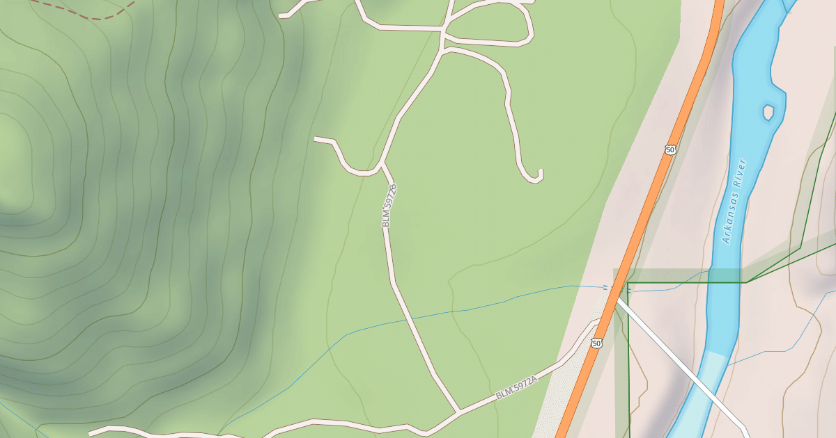 Map preview of BLM National GTLF Public Motorized Roads facb91e3-1c77-4d91-8990-610c5a82590b