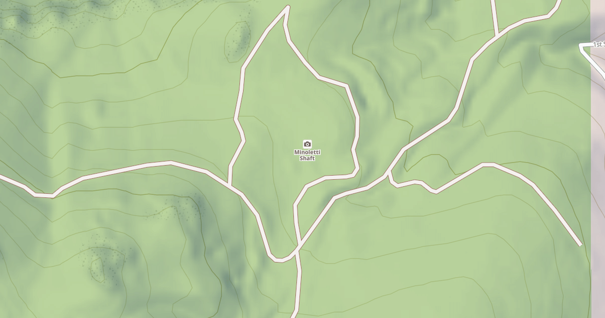 Map preview of BLM National GTLF Public Motorized Roads 50e578d1-e01a-4e4a-8718-0a5c5470e3f6
