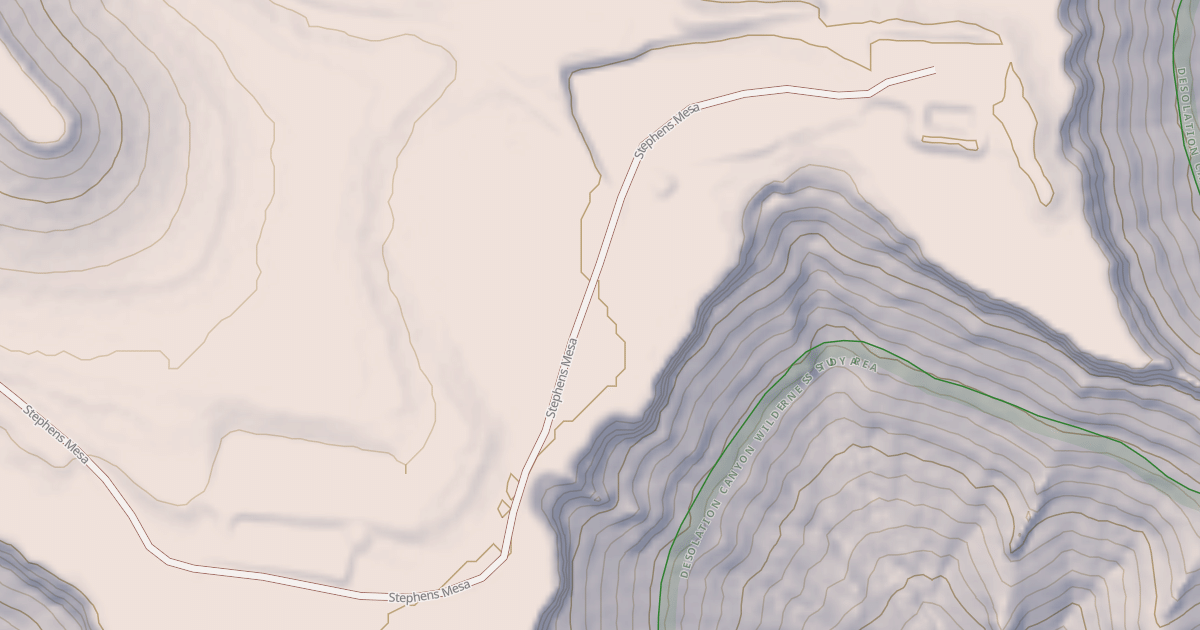 Map preview of BLM National GTLF Public Motorized Roads deb5631b-8882-49b2-8462-822d8cdb654d