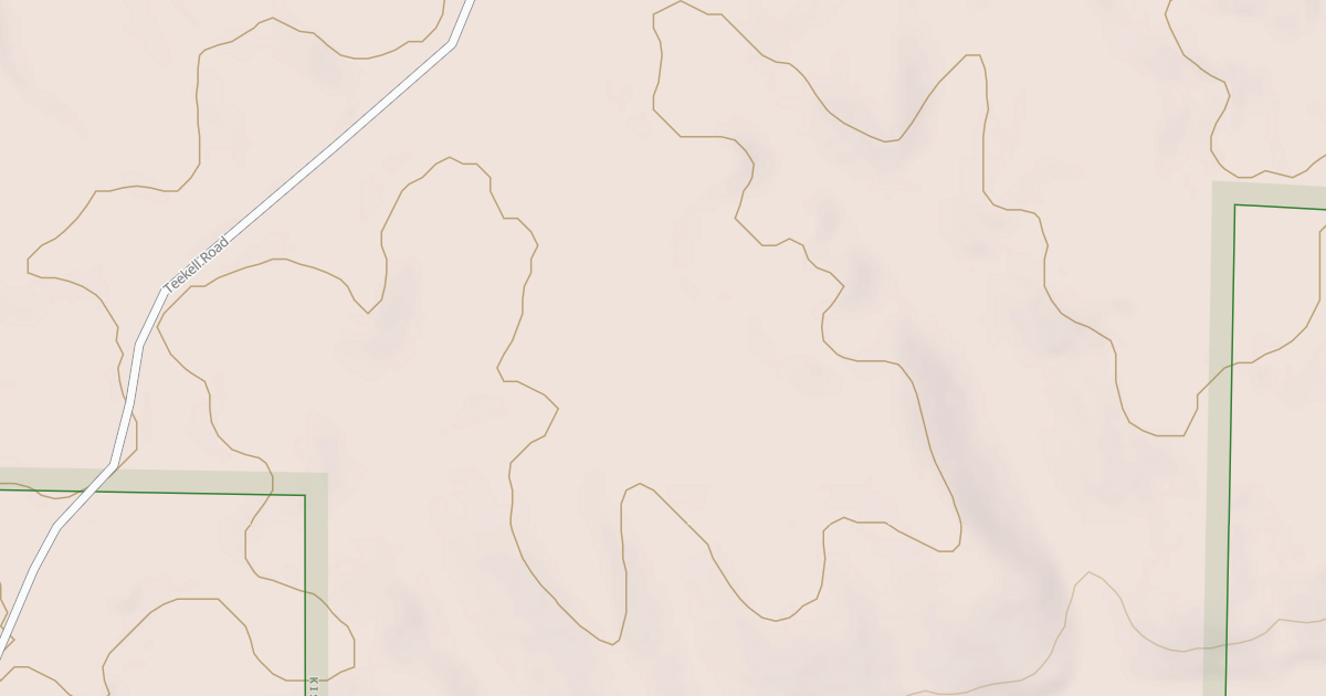 Map preview of USFS Motor Vehicle Use Map Roads {FA7C0BB4-A304-4DC2-BF0B-32C0A83DC379}