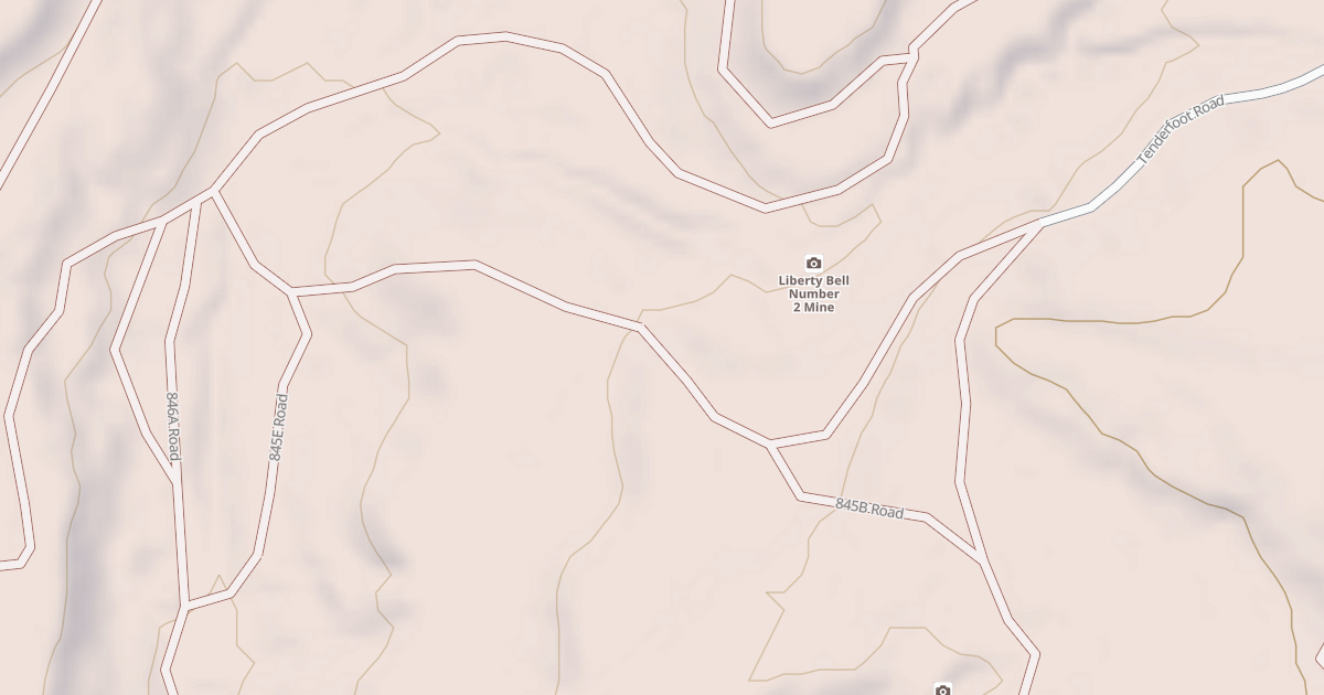 Map preview of BLM National GTLF Public Motorized Roads 856ffed7-f188-4f6f-8bb8-ef9985e198a1