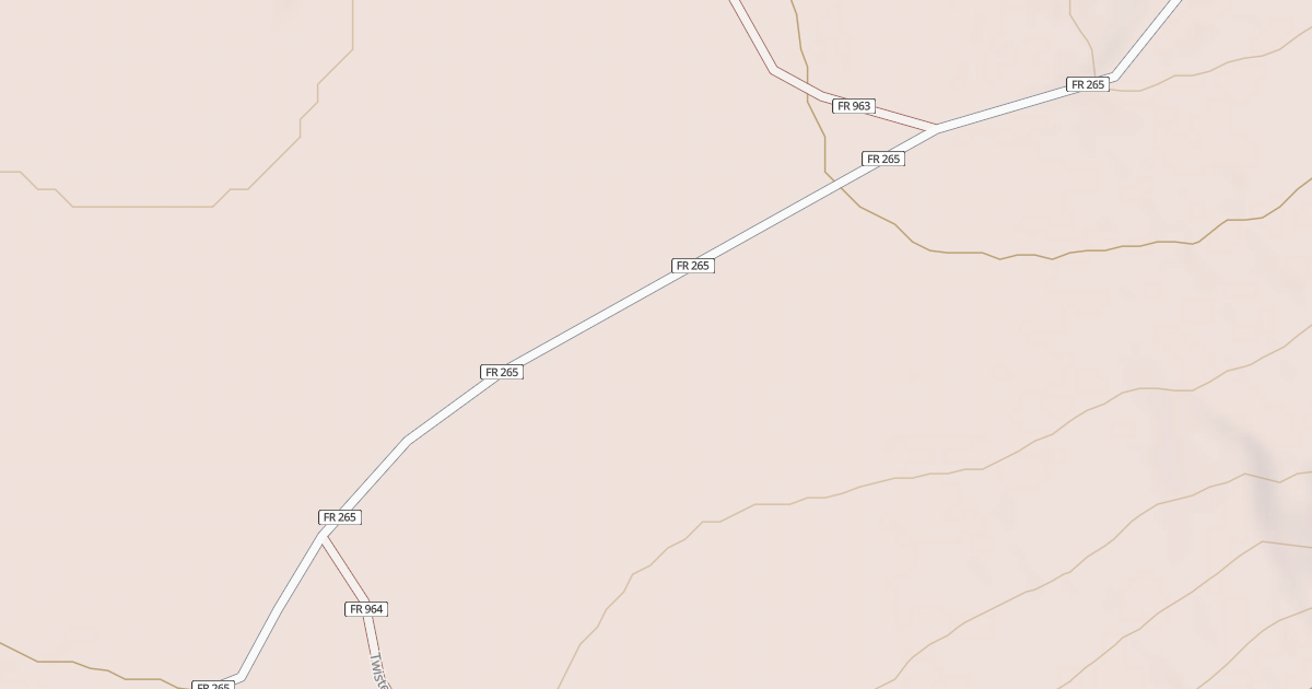 Map preview of USFS Motor Vehicle Use Map Roads {80561A1E-3696-4A7C-8632-23DE2CCE11B7}