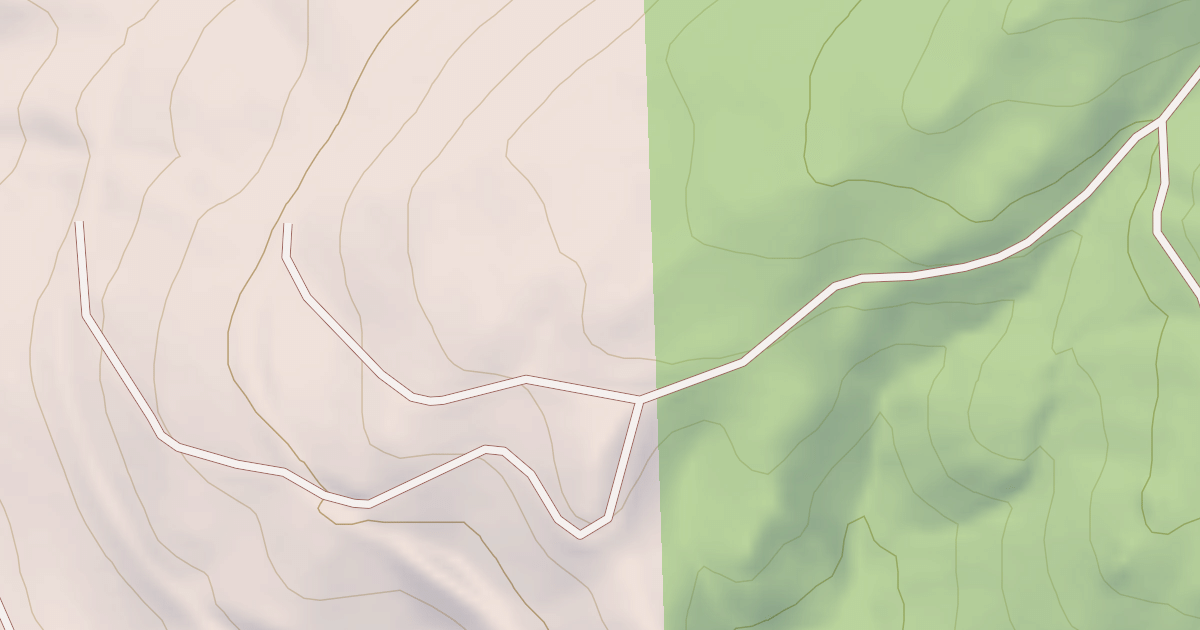 Map preview of USFS Motor Vehicle Use Map Roads {5D3BCEB7-C63B-47C3-A532-ECB89A8ED549}