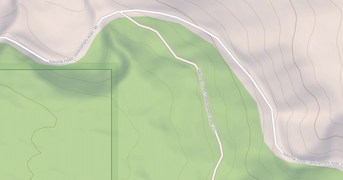 Map preview of USFS Motor Vehicle Use Map Roads {05B36A80-3916-4AC0-9269-EDF028627A02}