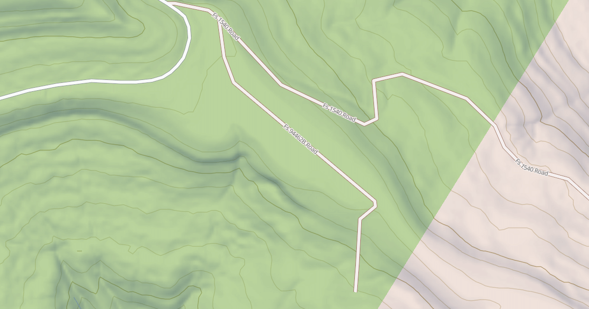 Map preview of USFS Motor Vehicle Use Map Roads {E1907549-0E6B-4355-AD16-816431EC68E2}