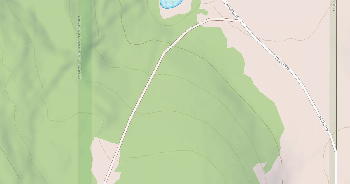 Map preview of BLM National GTLF Public Motorized Roads 08cad1fc-9b06-43c8-b67b-f30cfac66b10