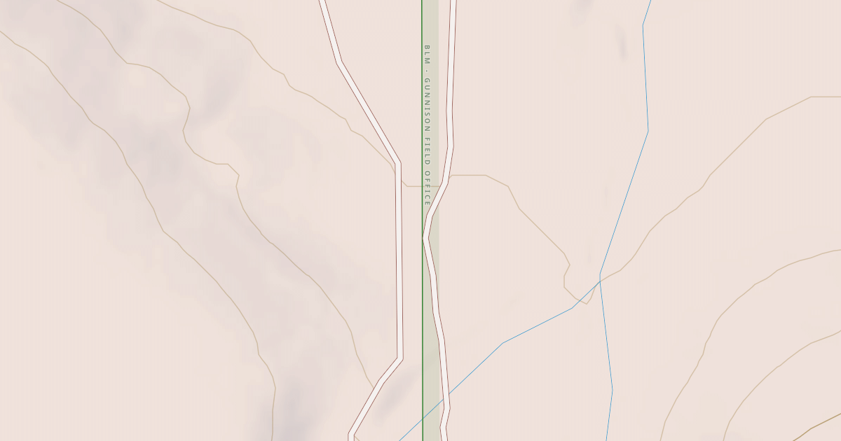 Map preview of BLM National GTLF Public Motorized Roads 2b599a56-94d3-4a70-82ac-5eaaa445b314