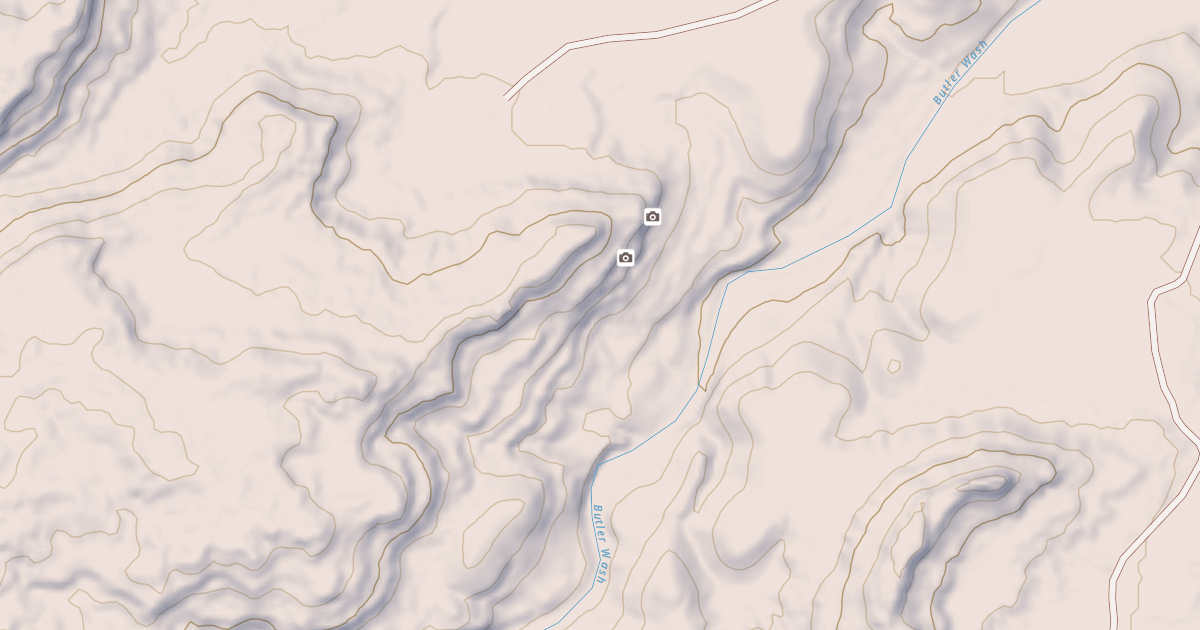 Map preview of BLM National GTLF Public Motorized Roads 162806c9-98d9-464b-b421-47f849bbd3fb
