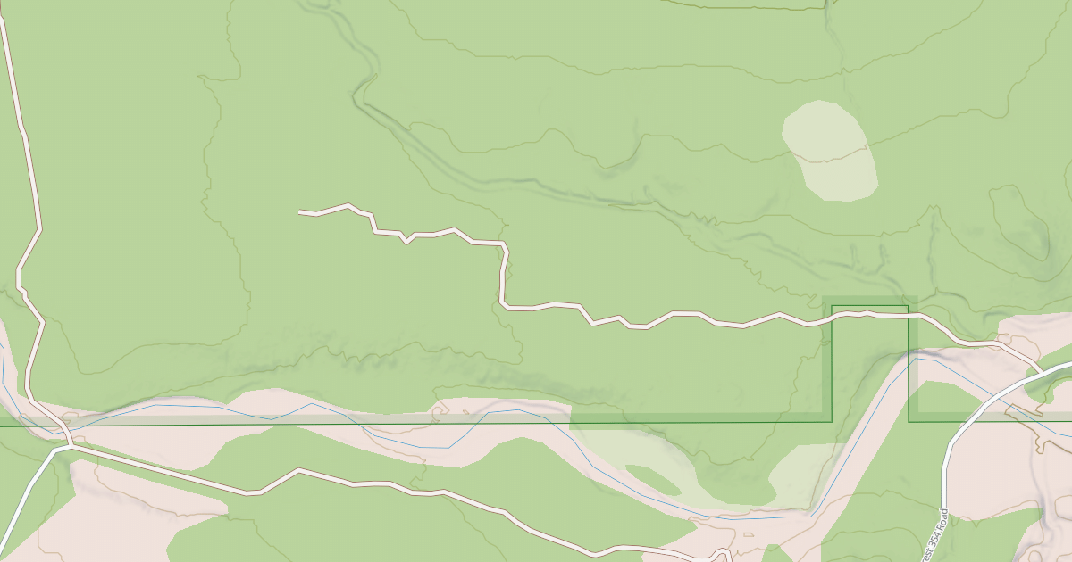 Map preview of USFS Motor Vehicle Use Map Roads {5D37CF79-CAF4-4E2B-AE1E-BBD1CD7F0114}